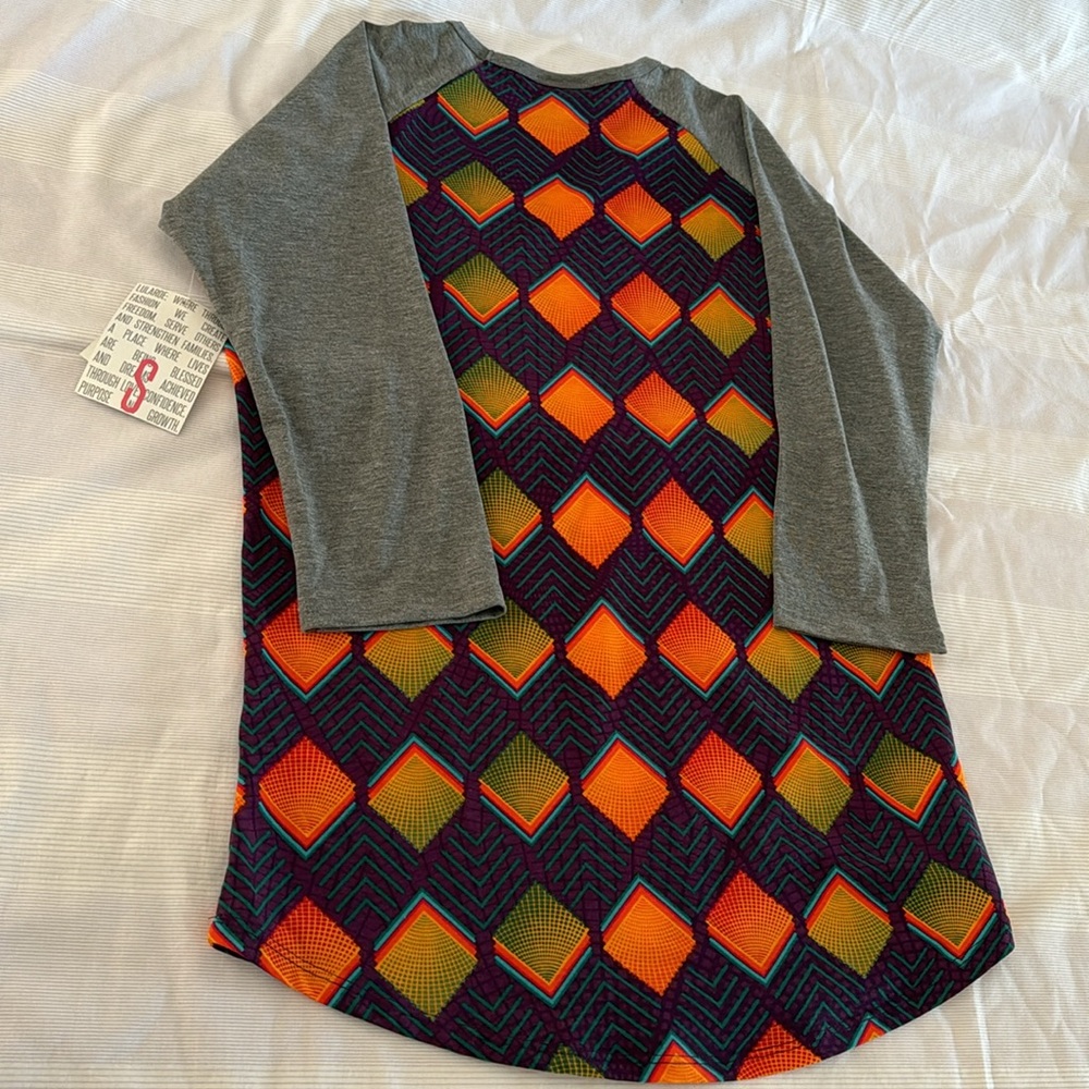 🍁Lularoe “Randy” geometric pattern S - Picture 5 of 5